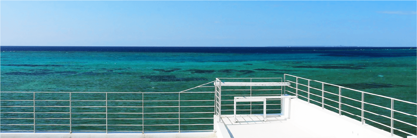海辺で過ごす